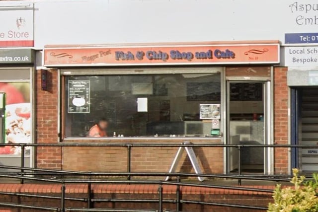 Finger Post Chip Shop on Scot Lane, Aspull, has a current 5 star rating