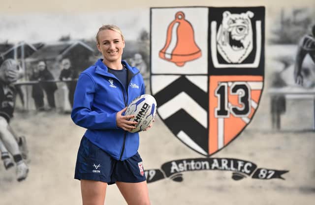 Jodie Cunningham paid a visit to Ashton Bears (Photo by Nathan Stirk/Getty Images for The National Lottery)