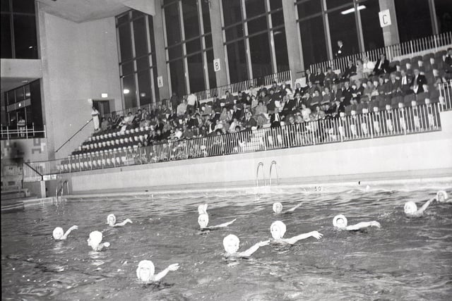 Retro 1969
Robinson Crusoe Aqua Show at Wigan International Swimming Pool in January 1969