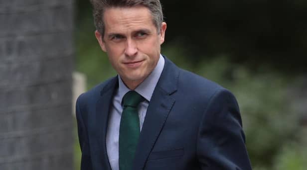 Born in Scarborough, Sir Gavin Williamson is an MP who has served in the cabinet of Prime Ministers Rishi Sunak and Theresa May. He is widely known mishandling the GCSE and A-Level exams fiasco in 2020 as Education Secretary. He attended East Ayton Primary, Raincliffe School, and Scarborough Sixth Form College.