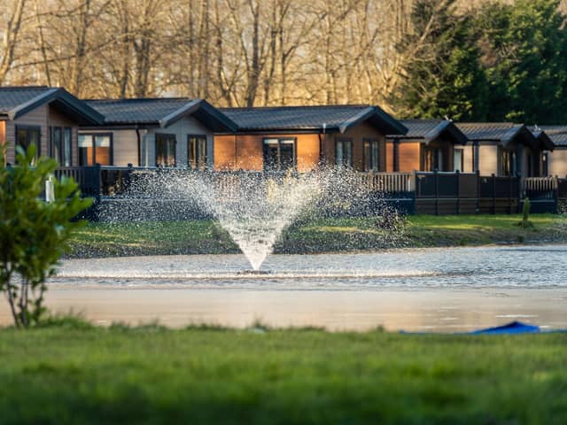 The sprouting fountain on the lake at Allerthorpe Golf & Country Park. Image: Prestige Country Parks