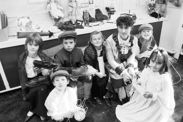 Retro: more than 30 years of pictures from Billinge St Aidan's Primary ...