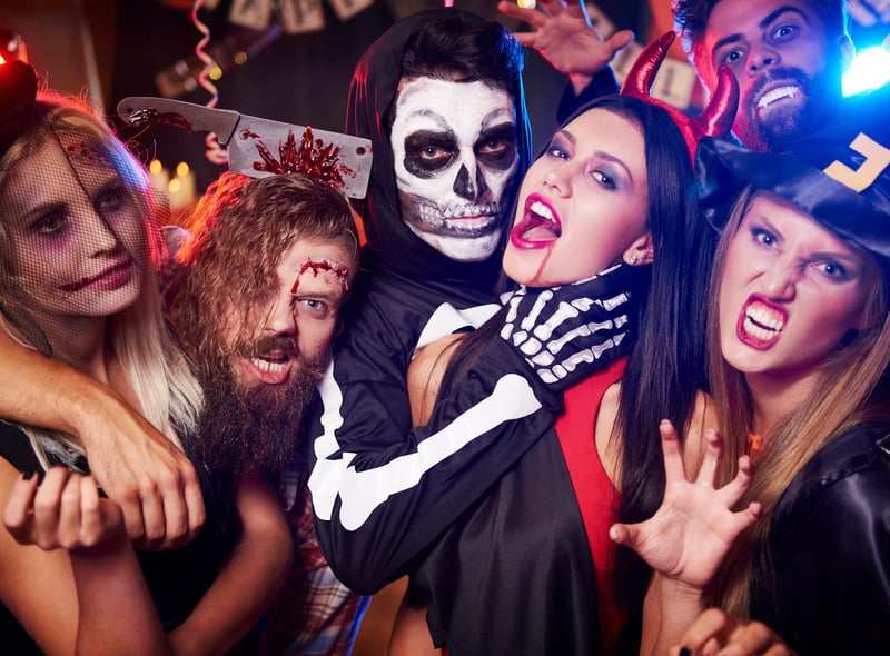 What's not to love about Halloween? Dressing up, watching scary movies, telling ghost stories, carving your pumpkin. It's the one time of year you are aloud to scare the bejesus out of folk!