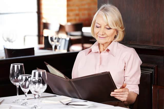 Choosing the set menu when dining out is not always the most cost-effective decision (photo: Adobe)