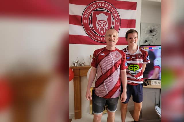 Warriors fans Neil and Alex Crook
