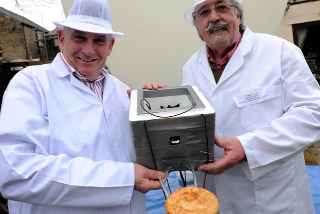 Tony Callaghan (left) and Bill Kenyon launch a pie into space