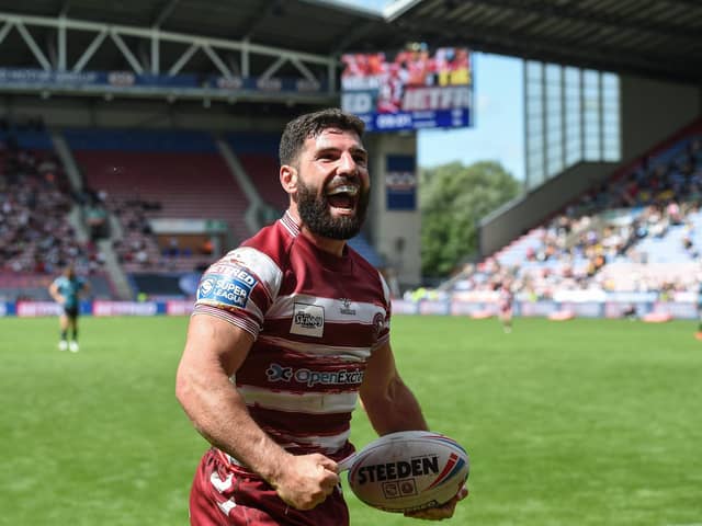 Warriors winger Abbas Miski has re-signed until at least the end of 2027