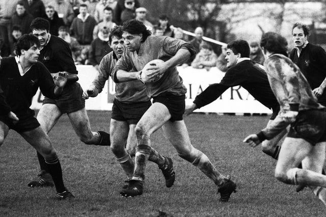 Big Bob Kimmins on the rampage for Orrell against Wasps in a Courage League Division 1 match at Edge Hall Road on Saturday 14th of January 1989. The game was a 9-9 draw.