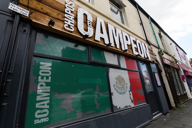 Costing £40 per person, Chapos El Campeón's brunch lets you choose two tapas, one side and enjoy unlimited drinks for two hours and has been rated 4.8 stars by customers on google.