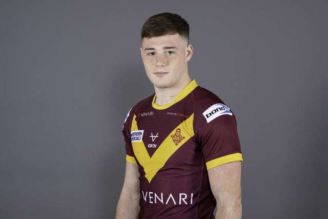 As part of the Warriors’ deal for Jake Wardle, Sam Halsall moved in the opposite direction. 

The Shevington Sharks junior came through the academy at Wigan, and made his senior debut in 2020. 

He made a handful of appearances for the first team last season, as well as playing for the Grand Final winning reserves side and spending time on loan with Newcastle Thunder.