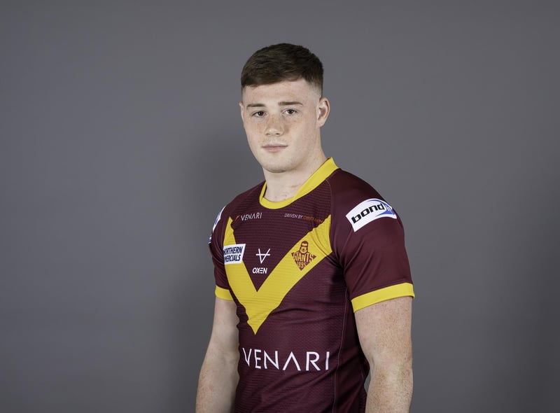 As part of the Warriors’ deal for Jake Wardle, Sam Halsall moved in the opposite direction.
The Shevington Sharks junior came through the academy at Wigan, and made his senior debut in 2020.
He made a handful of appearances for the first team last season, as well as playing for the Grand Final winning reserves side and spending time on loan with Newcastle Thunder.