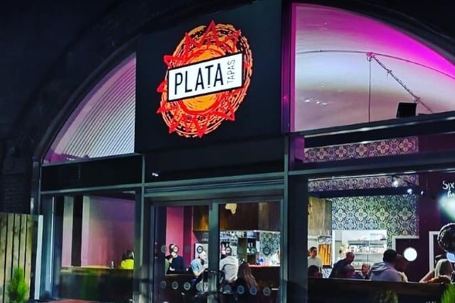 Plata Tapas in The Arches on Queen Street has a rating of 4.8 out of 5 from 103 Google reviews