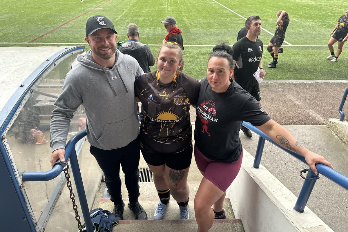 Wigan teen wins 2 national strongwoman titles just months after starting sport