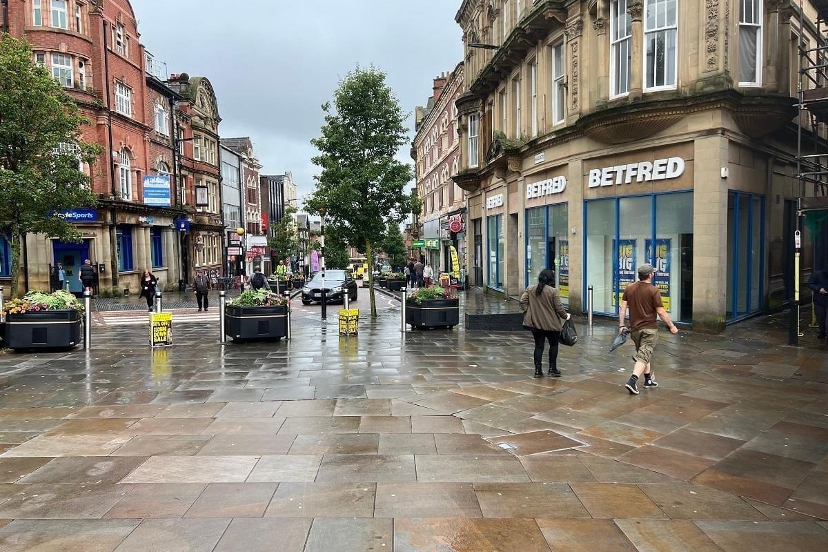 More Police Will Be in Wigan Town Centre This Weekend as a Dispersa...