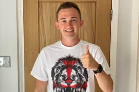 Luke Marsden is trying to cheer on England