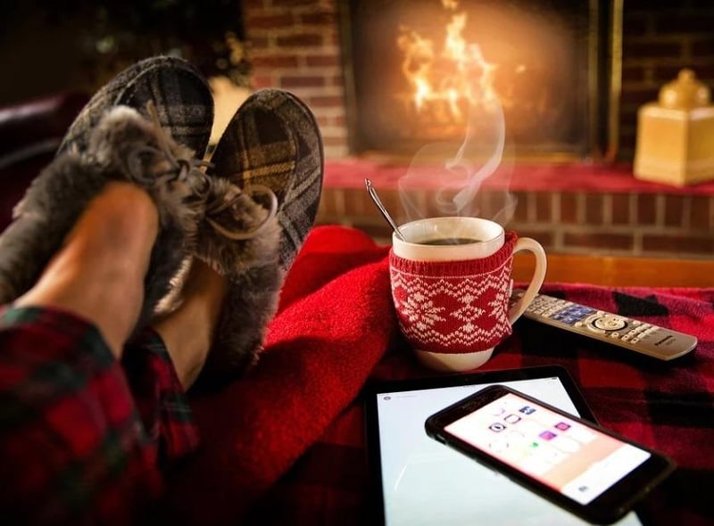 It's true the lighter nights give us good reason to be out and about after a hard day's work, but the darker nights and cooler temperatures give us the perfect excuse to spend cosy nights in with a hot drink and a good book or film.