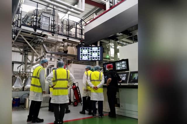 VIPs get a tour of the new Saica Flex facilities