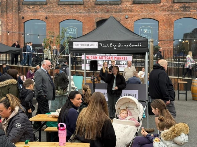 There will be more live music performances! So come and kick back and soak up the atmosphere