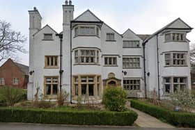 Damhouse in Astley