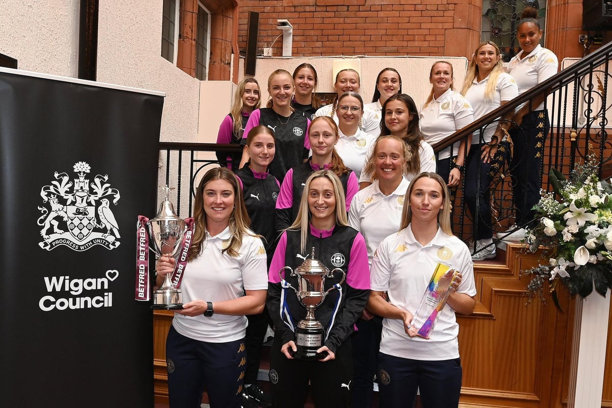 Wigan Warriors and Wigan Athletic celebrate Women's success with civic reception at Town Hall