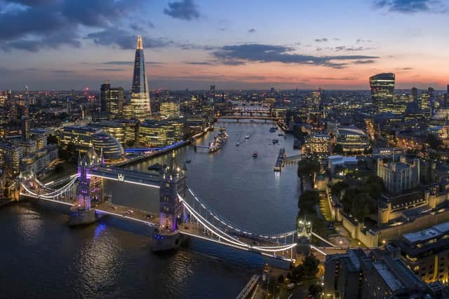 A panoramic view of London