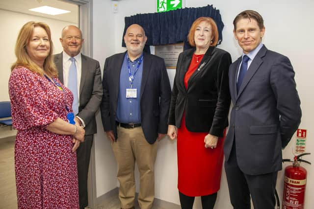 From left to right: Alison Robinson, (Head of Research) Mark Jones (WWL Chair), Richard Mundon,(Director for Strategy & Planning) Yvonne Forvargue MP, Prof Adam Watts (Clinical Director for Research)