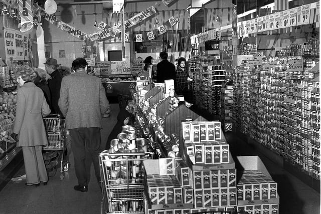 RETRO 1970  - A peek inside Lennons supermarket on King Street, Wigan.