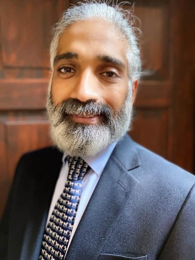 Dr Sakthi Karunanithi