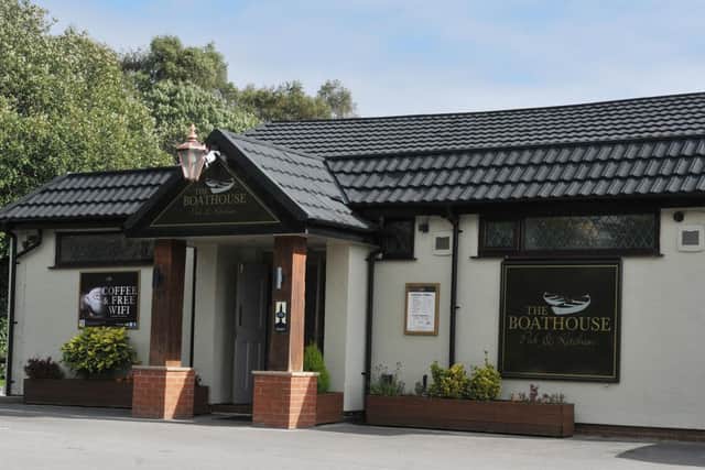 The Boathouse Pub and Kitchen in Appley Bridge