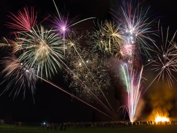 A variety of bonfire events will light up the sky in Wigan both this weekend and on Bonfire Night itself, but will the weather be warm and dry or cold and rainy?