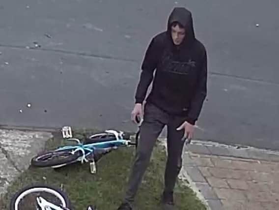 CCTV clearly captures the brazen bike thief
