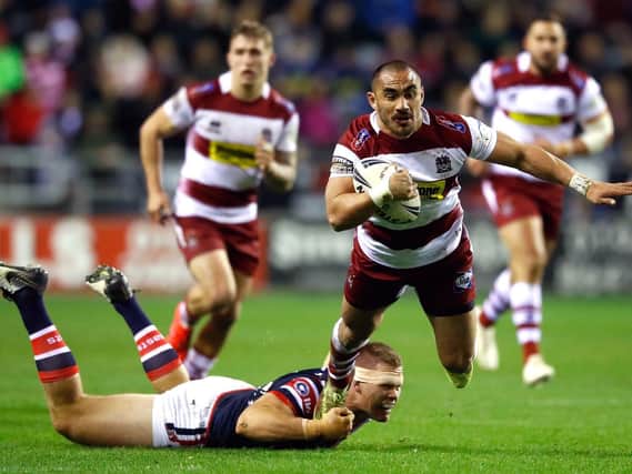 Thomas Leuluai facing the Sydney Roosters