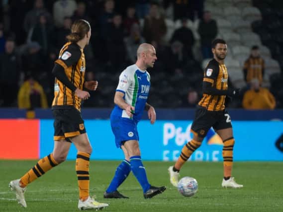 Darron Gibson in action against Hull