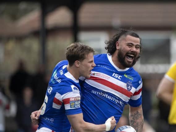 David Fifita (right) played 80 minutes against Wigan