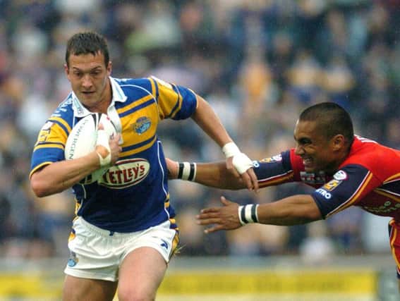 One of Thomas Leuluai's early duels with Danny McGuire, when he played at London Broncos