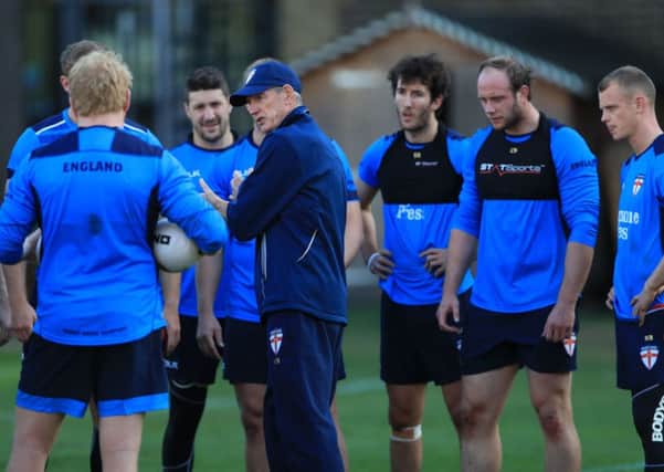 Wayne Bennett oversees England training