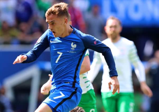 Manchester United and Atletico Madrid are reportedly talking about a deal for Antoine Griezmann