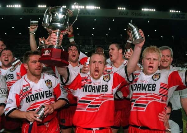 Shaun Edwards leads the celebrations at Brisbane in 1994