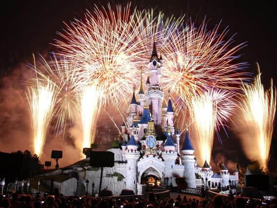 Disneyland Paris has announced it is holding open auditions in the UK to recruit its new character, dancing and parade stars.