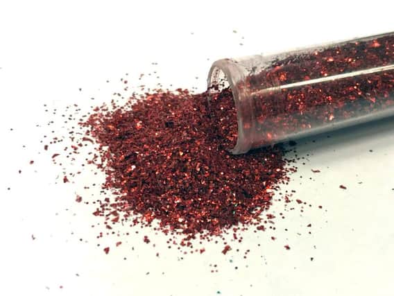 Should glitter be banned?