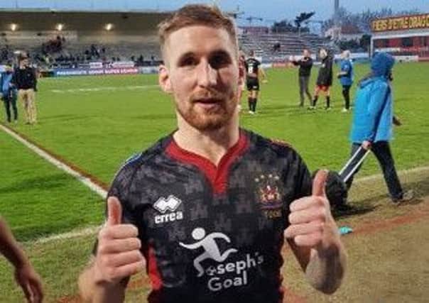 Sam Tomkins scored against the club he expected to be joining for next season